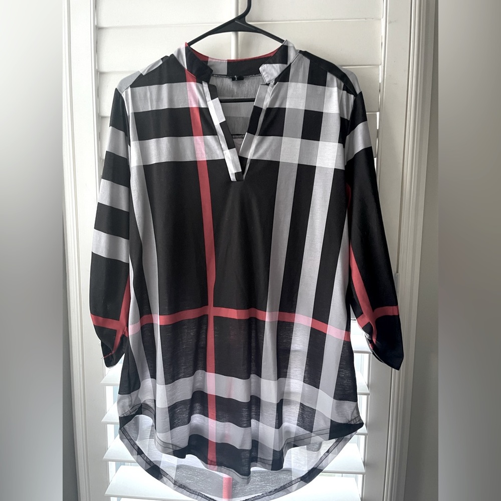 St. Jubileens - 3/4 Sleeve Plaid Shirt Tunic